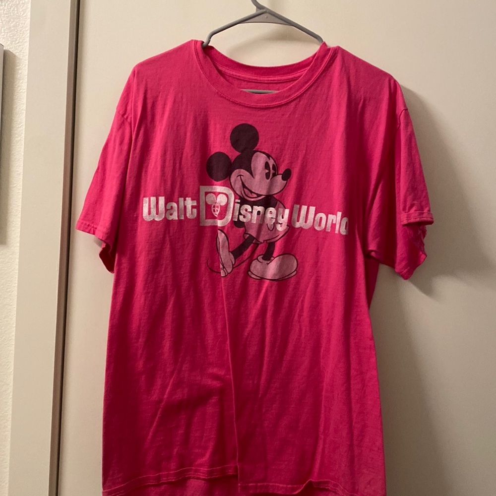 Vintage Walt Disneyworld pink top